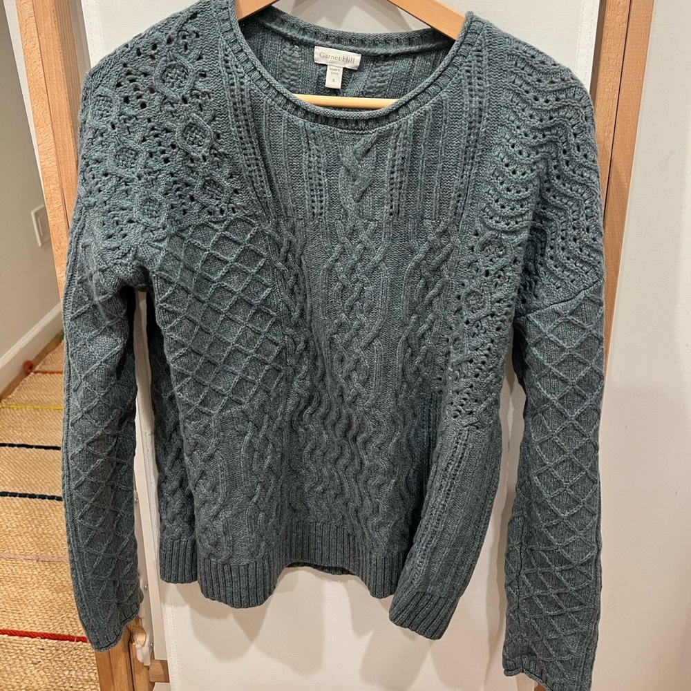 Garnet Hill Blue/Green Cable Knit Merino Wool Sweater